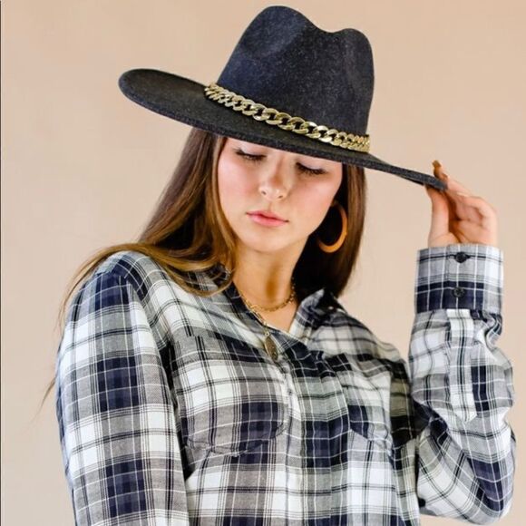 Elisa Plaid Rolled Sleeve Shirt - XS
VELVET HEART - Picture 1 of 5